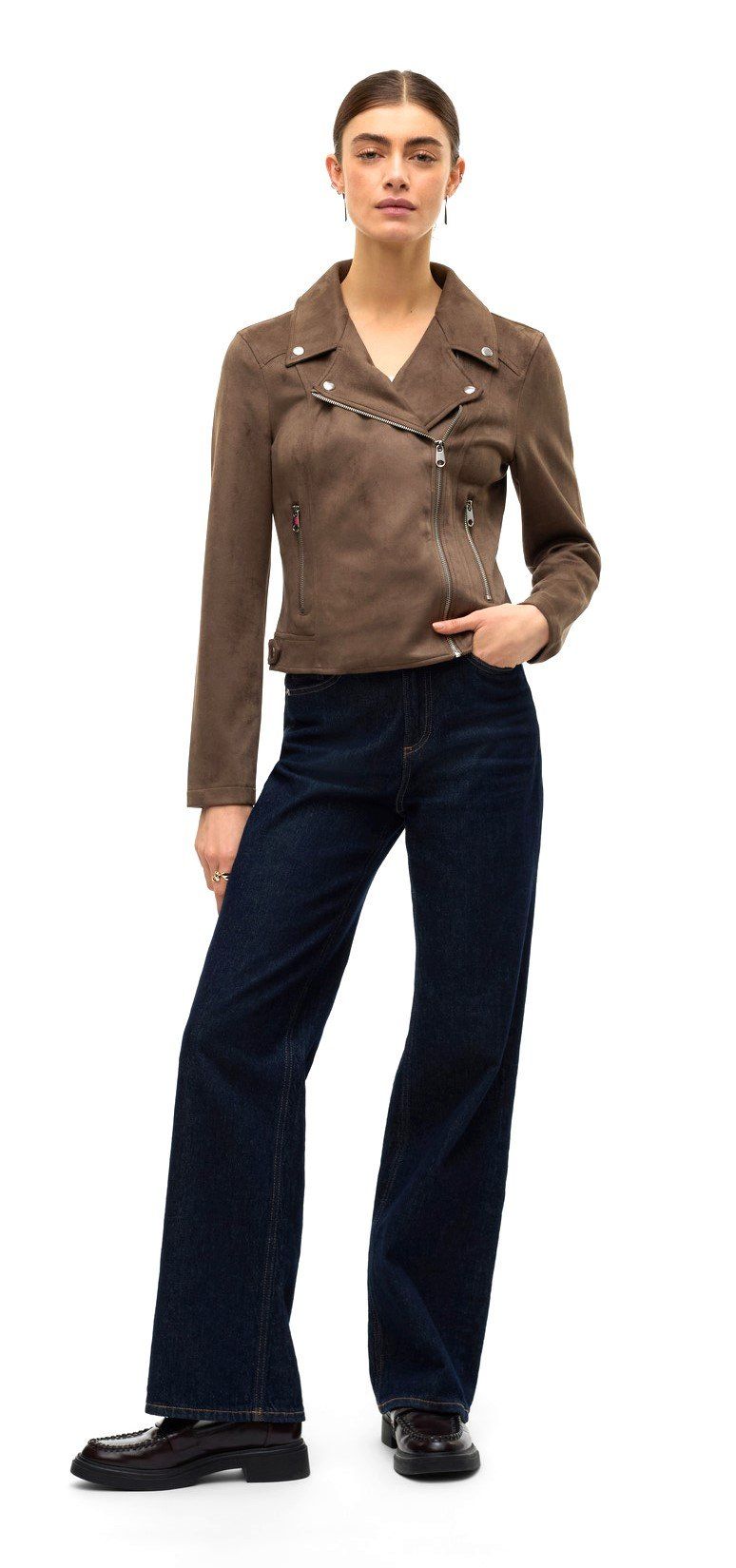 f 10300938 m 4644809 front full