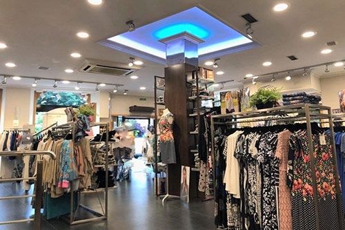 exceso crimen explosión Tienda de moda en Asturias