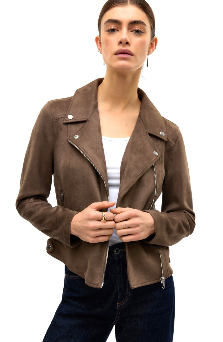 f 10300938 m 4644809 detail